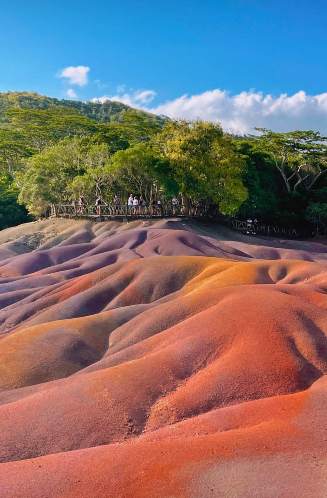 Seven Coloured Earth, Chamarel