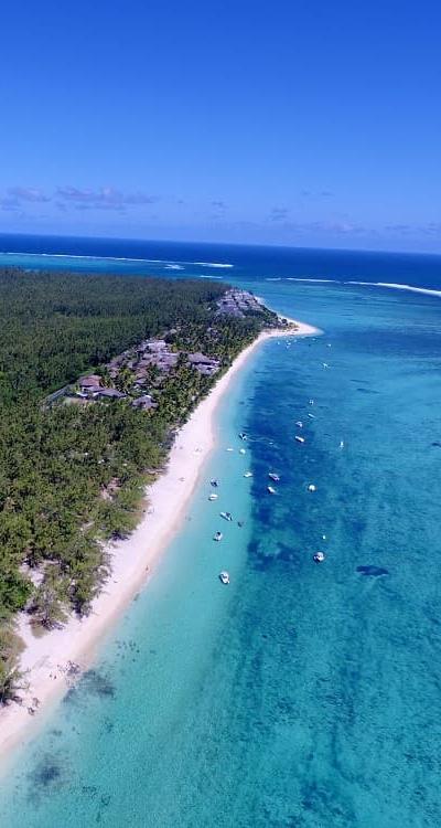 belle-mare Public Beach
