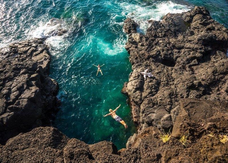 Montagne Jako cliff diving in Mauritius
